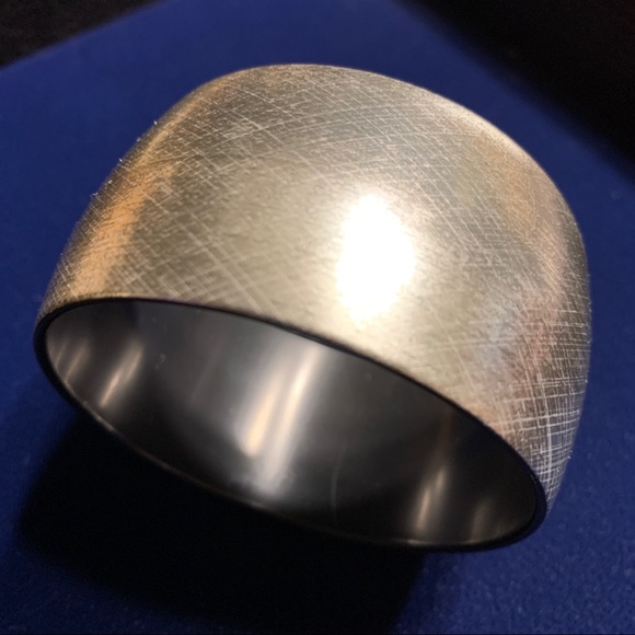 Premier Designs Mod Bangle Bracelet - Picture 1 of 3